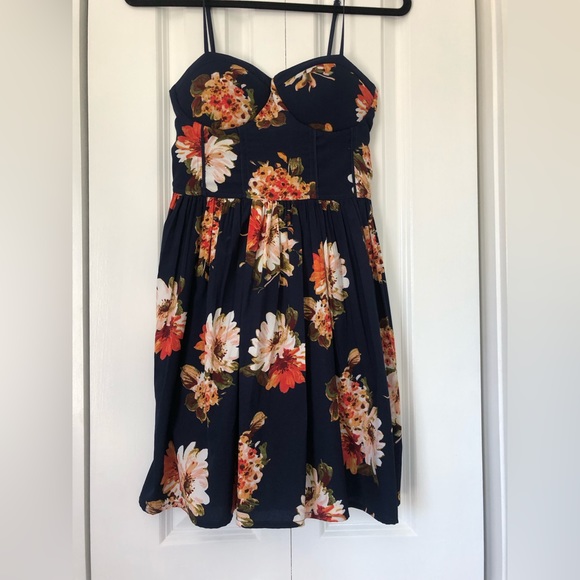 Band of gypsies navy floral dress - Picture 3 of 14